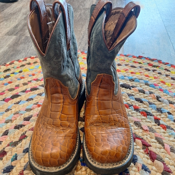 Ariat Fat Baby short western boots women's 6B - Picture 6 of 11